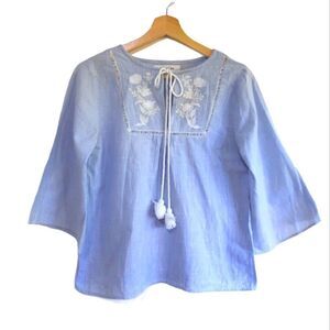 Eden & Olivia Tie Knot Embroidered Top